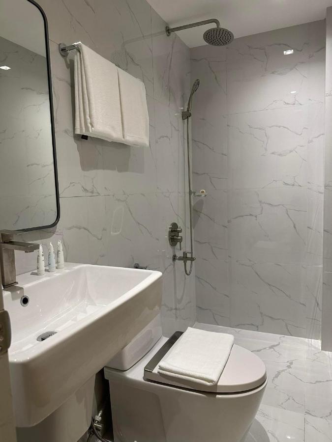 West Prime Hotel Calbayog Buitenkant foto